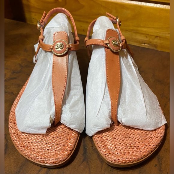 NWOB SAM EDELMAN LEATHER THONG SANDALS SIZE 8.5 - Picture 2 of 5